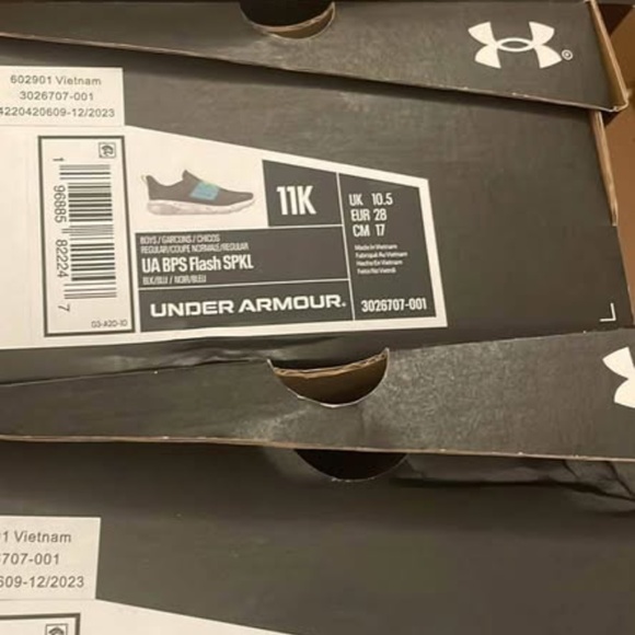 BRAND NEW boy youth under armour bps flash slip on velcro shoes size 11 12 1Y 2Y - Picture 5 of 6